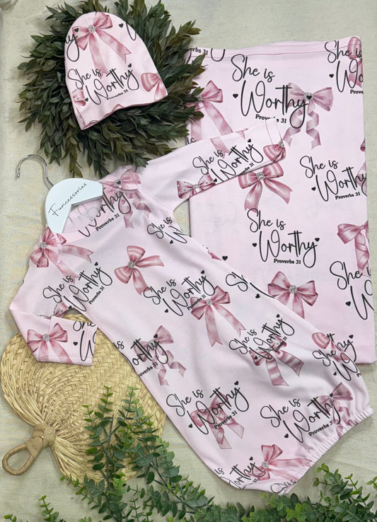 "She is Worthy" Set
